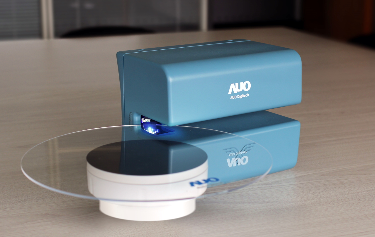 達擎寬視角3D醫療顯示器，協助醫護團隊成員於手術進行時，皆能看到一致性的3D影像，提高溝通效率，使手術更精準、快速完成達擎寬視角3D醫療顯示器，協助醫護團隊成員於手術進行時，皆能看到一致性的3D影像，提高溝通效率，使手術更精準、快速完成