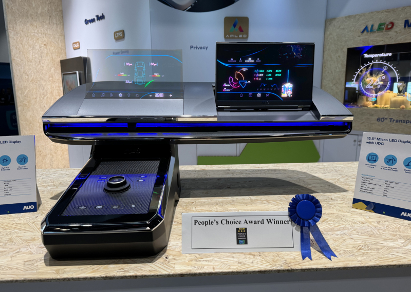 熊猫体育车用Micro LED Display HMI解决方案获&rdquo;最佳车用显示奖&rdquo;，以用户为中心开发，针对前座驾驶与乘客设计兼具娱乐与安全的高画质屏幕，包含车舱前座的Micro LED透明屏幕及全球首款内建镜头的智慧Micro LED显示器