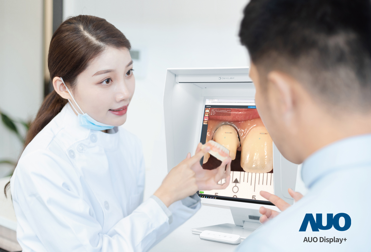 達擎積極投入牙科領域，瞄準牙技所數位轉型趨勢，與成軍滿周年的子公司原色口腔數位，展現智慧牙技整合方案的落地成果，加速推動牙科與假牙製作流程數位化