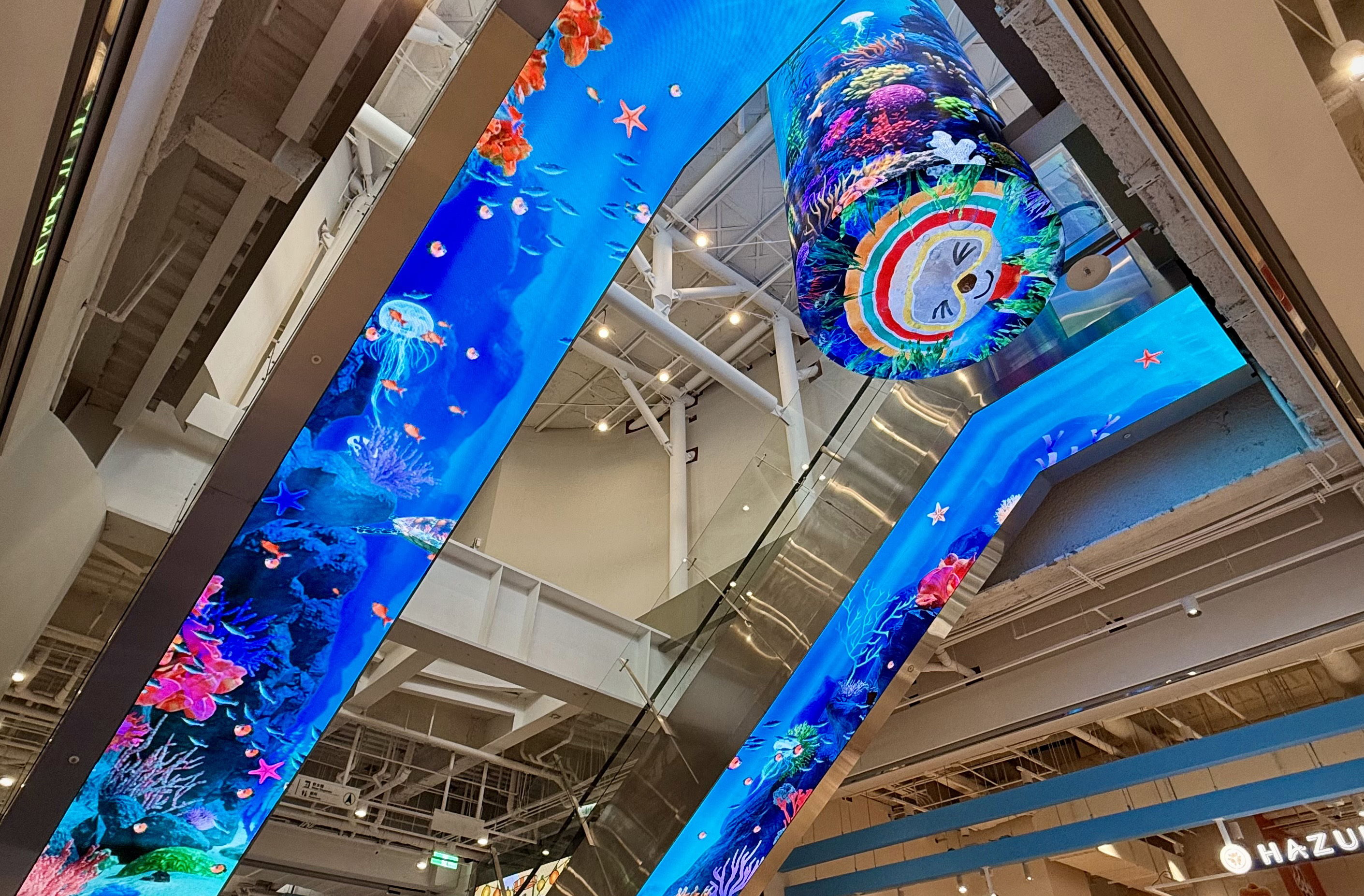 達擎與傑可達整合先進顯示技術與軟硬體應用服務，提供一系列大型LED顯示解決方案，為全新改裝開幕的「清水服務區」佈局嶄新視覺體驗。